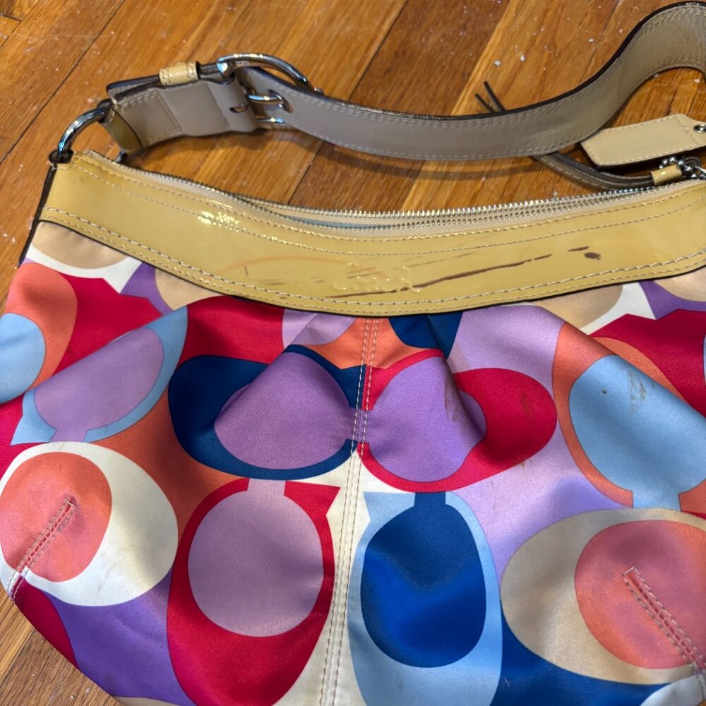 COACH Large Multicolor Fabric Shoulder Bag - Picture 2 of 10